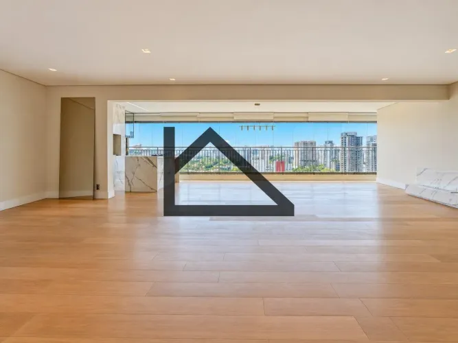 Apartamento em Indianópolis - São Paulo, SP