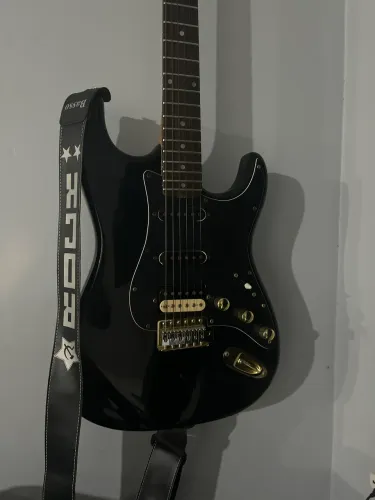 Guitarra Stratocaster
