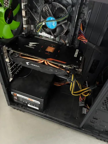 Pc Gamer - i3 9100F - RX 580