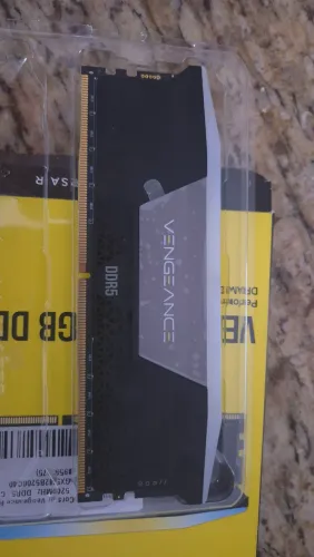 Memória ram ddr5 corsais vengeance 1x16gb 5200mhz