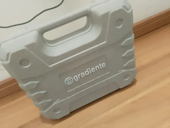 Furadeira elétrica Gradiente