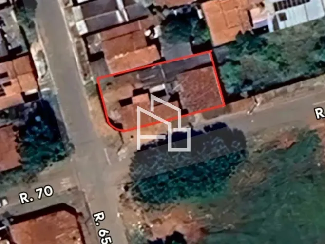 Terreno de 407m² com casa e barracões Residencial Renata Park - Trindade - GO