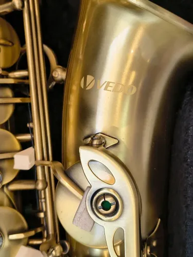 R$ 1.400,00 Sax Alto VEDO Envelhecido Original Novo Lacrado Nota Fiscal Mib Garantia