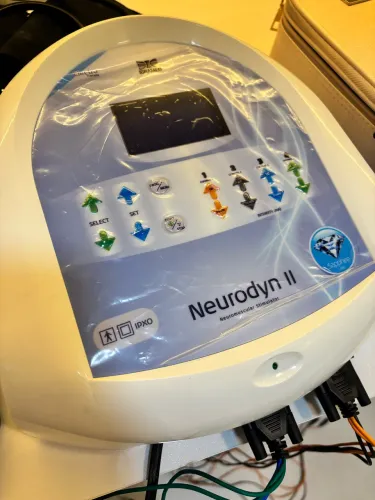 Aparelho de eletroestimulação ibramed Neurodyn II n