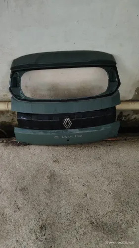 Tampa traseira E KWID 2026