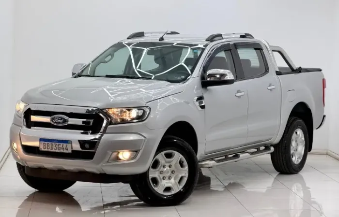 Ford Ranger XLT 2.5 16V 4X2 CD Flex 2017