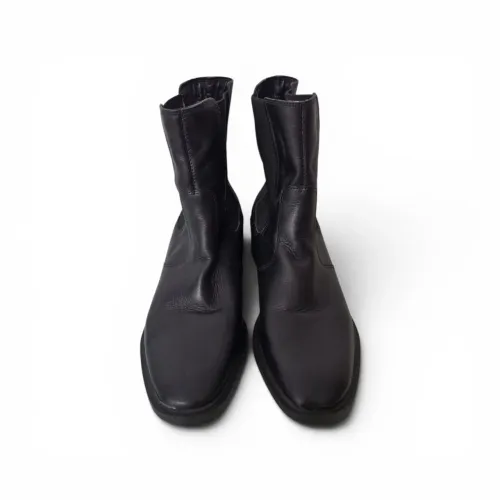 Bota Satinato.