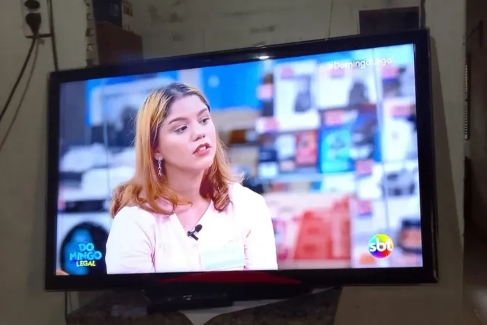 TV SAMSUNG 40 POLEGADAS LED NAO É SMART