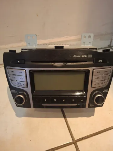 Radio Mp3 Hyundai Ix35 2011 961702s340tan