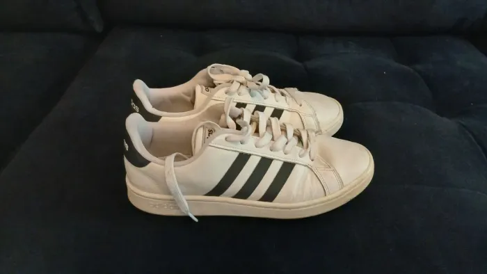 Adidas court 2.0