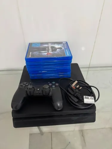 PS4 SLIM PRO 1TB - MUITO NOVO