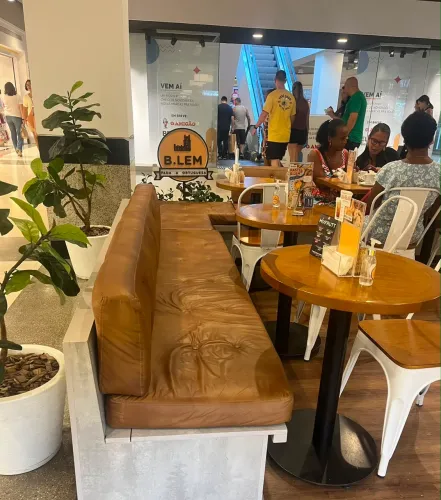 Vendo banco módulo (assento modular) ideal para quiosques de shopping, recepções