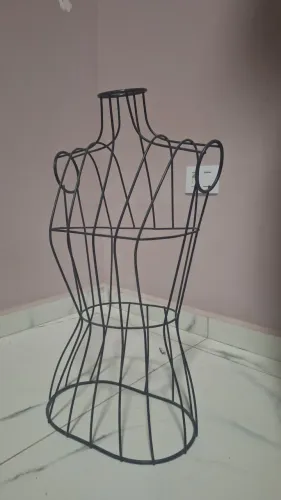 Manequim Aramado Retrô/Vintage