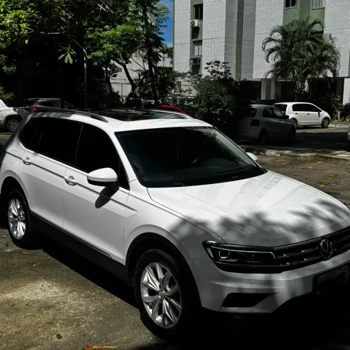 Volkswagen Tiguan Allspac Comf 250 TSI 1.4 Flex 2018