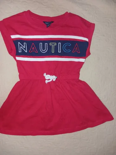 Vestido vermelho menina