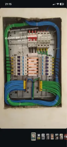 Eletricista disponível
