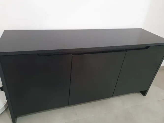 Buffet em MDF Preto 3 Portas + Gaveta | Excelente Estado | Semi Novo
