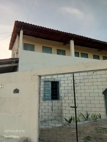 Kitnets bem localizados Bairro Pedras