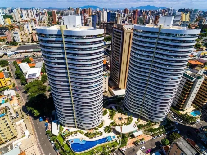 Apartamento com 4 dormitórios à venda, 226 m² por R$ 3.290.000,00 - Meireles - Fortaleza/C