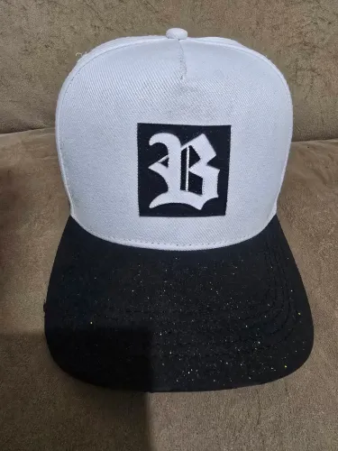 Boné BLCK