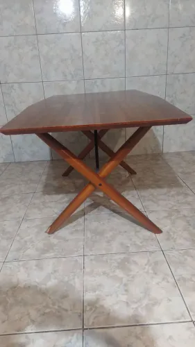 Mesa madeira