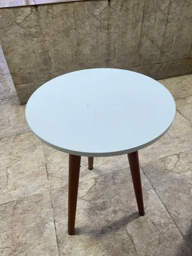 Mesa Lateral / Mesinha de Canto Pé Palito Branca