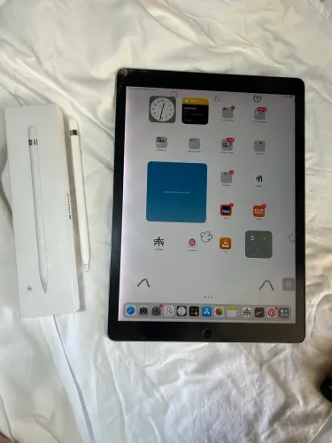 iPad Pro 2a geração 12,9 polegadas 512gb + Apple Pencil + Película com textura de papel