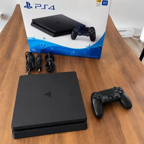 ? PS4 Slim 1TB Desbloqueado + Biblioteca com 1.000+ Jogos!
