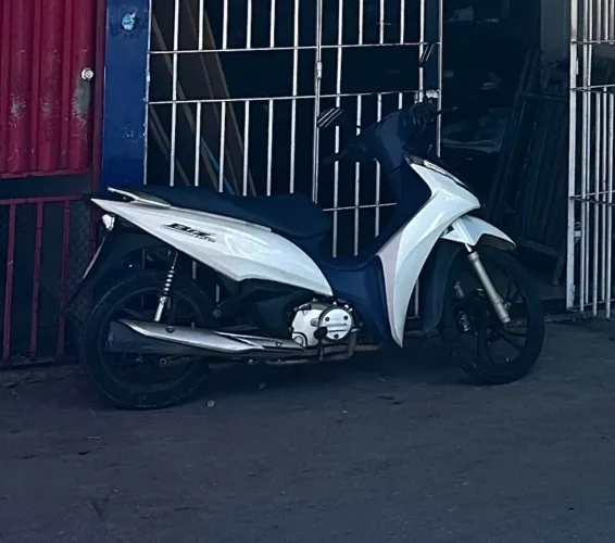 Biz 125 flex 2023 (uso próprio)