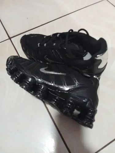 Tênis 12 molas novo apenas $ 100,00 Tam 40