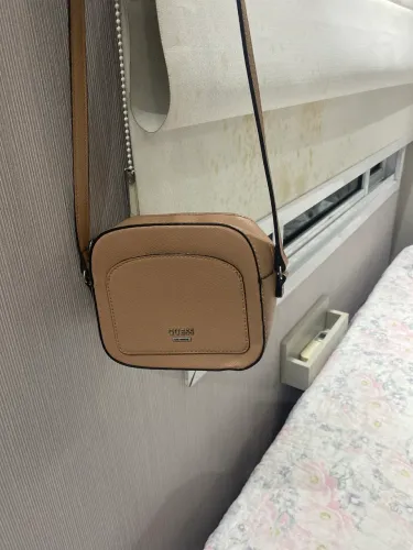 Bolsa guess original