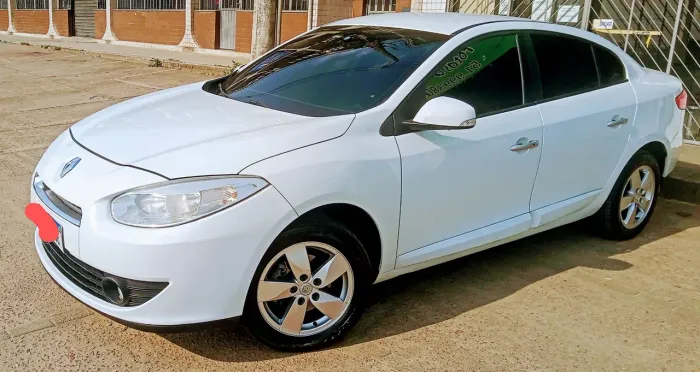 Renault Fluence Sed. Dynamique 2.0 16V Flex Aut. 2014