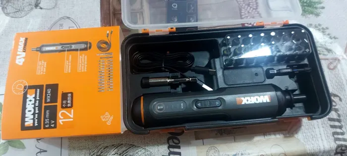 VENDE-SE PARAFUZADEIRA WORX.WX .240.  