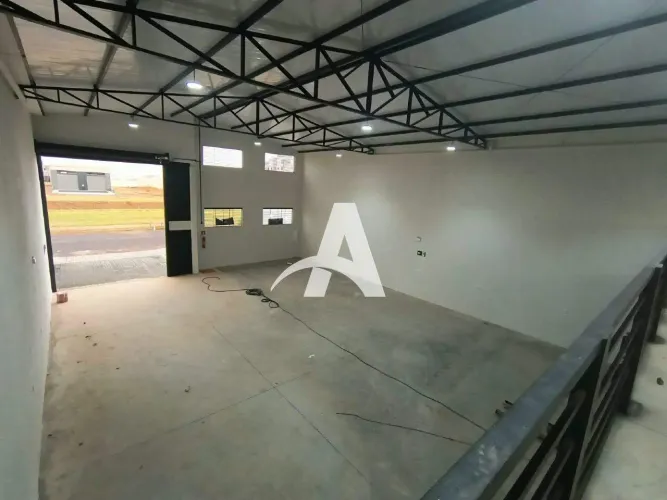 Galpão para aluguel, 3 vagas, Novo Mundo - Uberlândia/MG