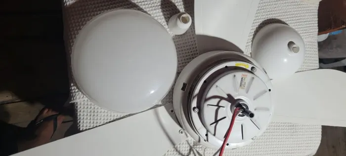 Ventilador de teto completo ventisol para reparo ou retirada de peças 