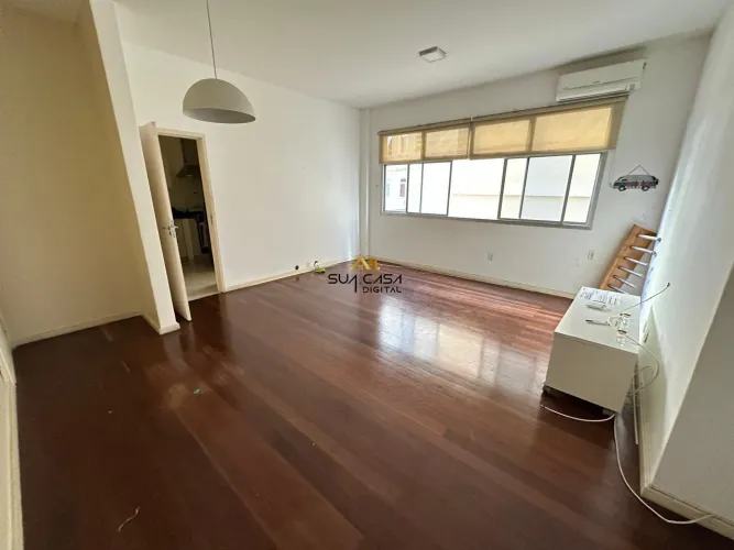 AP0069 - Apartamento no Leblon com ótimo preço! REF: AP0069