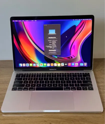 MacBook Pro 2017 Silver (16gb ram - SSD 256gb)