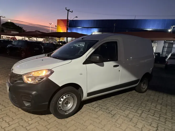 Renault Kangoo Advanced 1.6 16V Flex Mec. 2025
