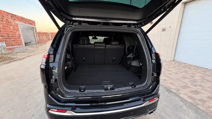 Jeep Commander Overland Hurric 2.0 4X4 TB AUT 2025