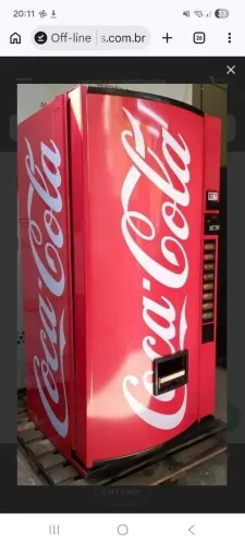 Vending machine ( venda automática de bebidas enlatadas) 