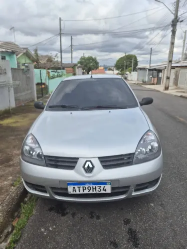Renault Clio Hi-flex 1.0 16V 5P 2011