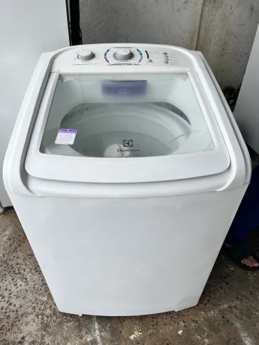 Máquina Electrolux 15kg 110v.