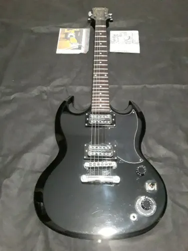 Guitarra Epiphone Sg Special, com todos os plásticos de proteção, bag original Sem uso!!