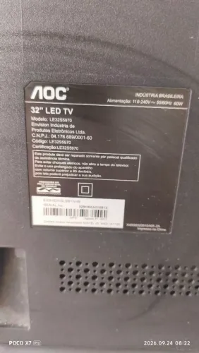 Smart TV AOC para reparo ou retirada de peças. Só tela quebrada.