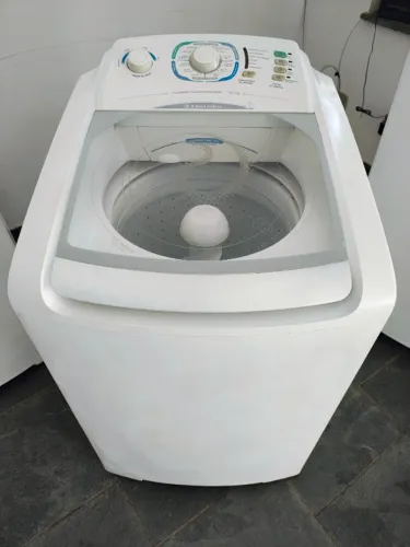 Maquina de lavar Electrolux 10kg Turbo