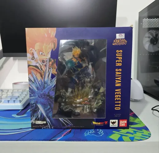 Vegetto SH Figuartz Zero Bandai Action Figure