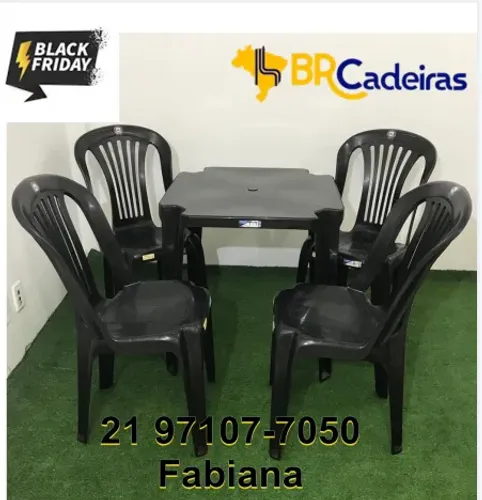 Mesa com cadeiras reforçadas 