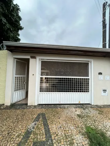 Casa com edícula para alugar no bairro Jardim Ipiranga em Americana/SP.