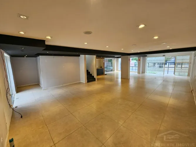 CASA COMERCIAL NA AVENIDA PACAEMBU, SÃO PALU