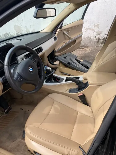 BMW 318I A 2.0 16V 136cv 5P 2012